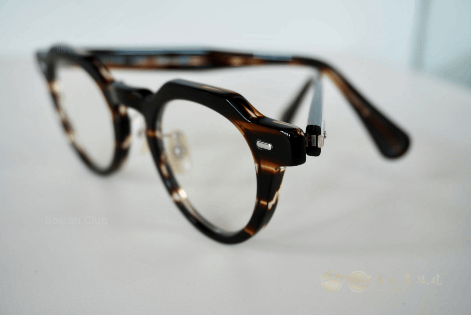 CHUCK Col.02