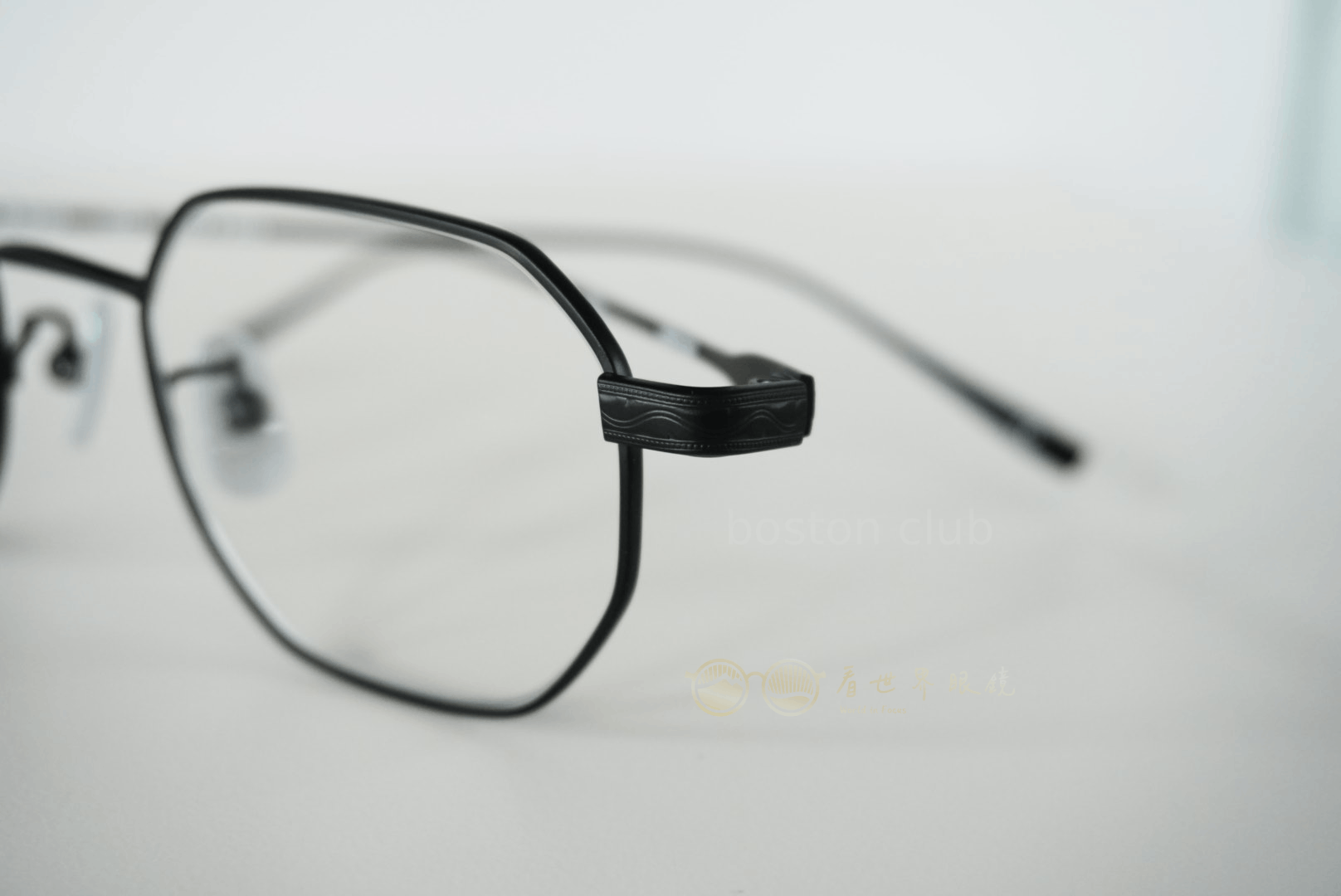 JUSTIN Col.04